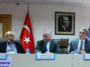 Kuşadası'nda balıkçılık sektörünün sorunları tartışıldı