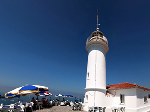 Zonguldak'taki tarihi deniz feneri restorant oldu