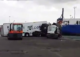 Ekol Denizcliğe ait Ro-Ro gemisi QEZBAN, halat kopardı!