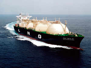 LNG tankerlerinin  Boğaz'dan geçmesi Türkiye'nin prensiplerine aykırı