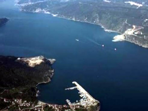 İstanbul Boğazı  tanker geçişlerine kapatıldı