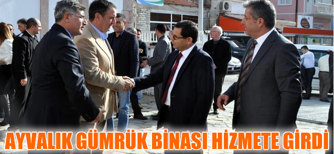 Ayvalık'ta  asırlık tarihi gümrük binası yenilendi