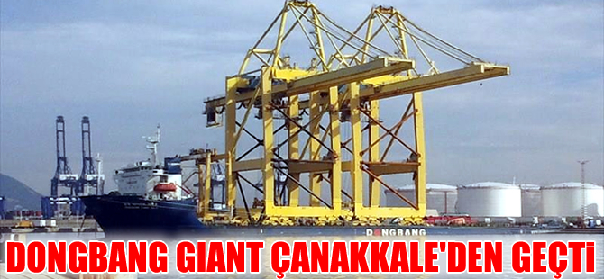 Ağır yük taşıma gemisi Çanakkale Boğazı'ndan geçti