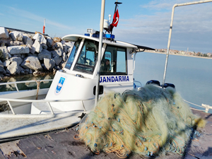Beyşehir Gölü'nden bir yılda 40 kmlik ağ toplandı