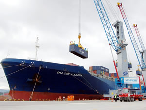 Türkiye'nin Ocak ayı ithalatı yüzde 13,7 oranında azaldı