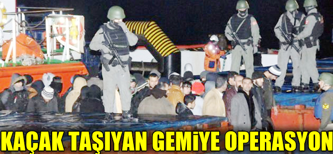 Çanakkale'de "kaçak göçmen" taşıyan gemiye operasyon