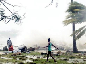 'Canavar' kasırga Pam Vanuatu'yu haritadan sildi