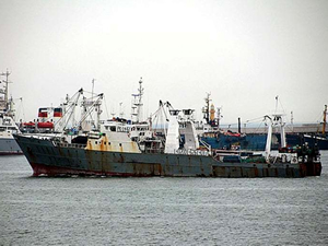 Rusya'da Kamçatka Körfezi açıklarında balıkçı teknesi battı, 54 ölü, 15 kayıp