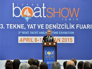 Birbirinden güzel yat, tekne ve denizcilik ürünleri İzmir'de görücüye çıktı