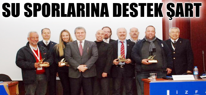 "İzmir’de Su Sporlarının Sorunları ve Geleceği" masaya yatırıldı