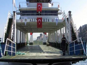 Kırım yönetimi iç hatlarda Türk feribotlarını kiralamak istiyor