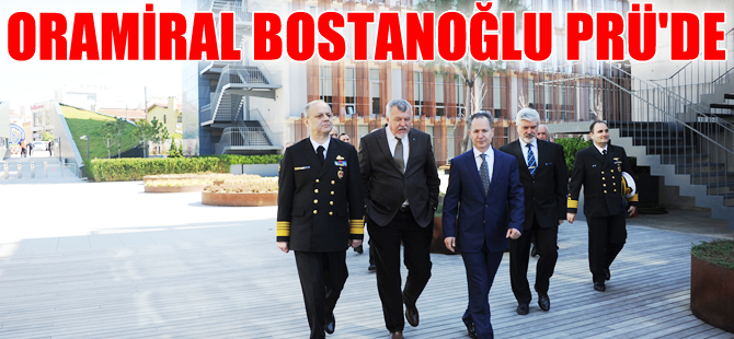 Deniz Kuvvetleri Komutanı Oramiral Bülent Bostanoğlu Piri Reis Üniversitesi'nde