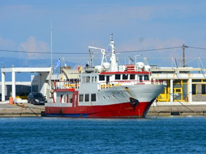 Yunanistan'da Türk gemisine kaçak sigara operasyonu