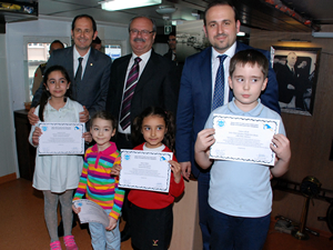 İMEAK DTO İzmir şubesinden çocukların deniz sevgisine ödül