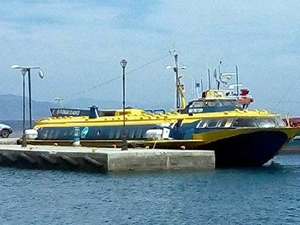 Arızalanan Türk feribotu Yunan adasına çekildi