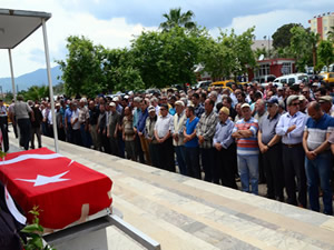 Talihsiz kaptan İlker Büyükdere Anamur'da toprağa verildi