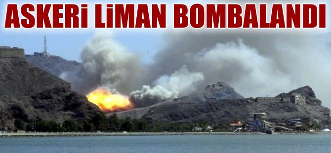 Yemen'de askeri liman bombalandı: İki gemi battı, 25 denizci ağır yaralı