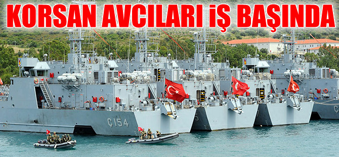 Türk Deniz Kuvvetlerinin amfibi hücum timleri korsanlara karşı eğitiliyor