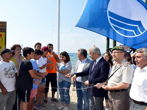 Akdeniz, Karadeniz ve Ege sahilleri ‘Mavi Bayrak’la donandı