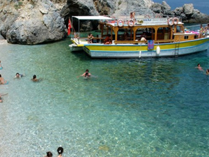 Ege kıyılarında plajlar bu yıl da pırıl pırıl