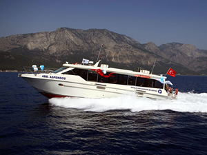 Antalya'da deniz otobüsleri tam kapasite çalışıyor