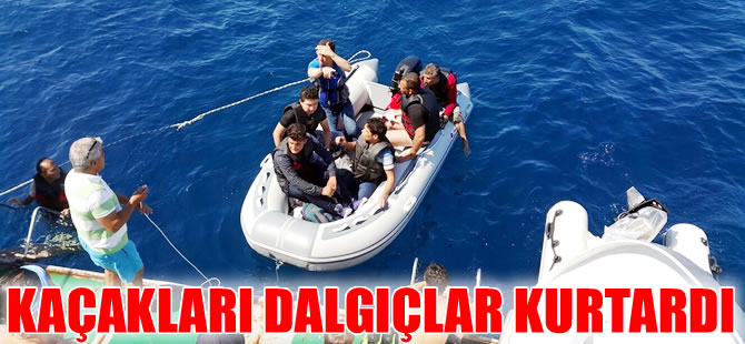 Ayvalık'ta yakıtları biten kaçakları dalgıçlar kurtardı