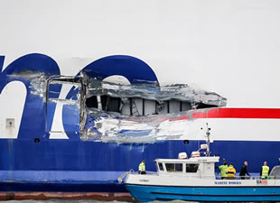 Vinga Adası açıklarında yolcu gemisi ile tanker çatıştı