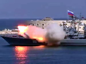 Rusya'nın gövde gösterisi az daha faciayla sonuçlanıyordu