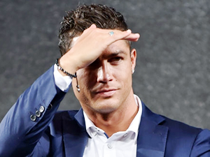 Portekizli Ronaldo 50 milyon Euro'ya 'Yunan Adası' satın aldı