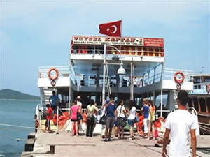 Sarımsaklı'da eğlencenin yeni adresi gezi tekneleri