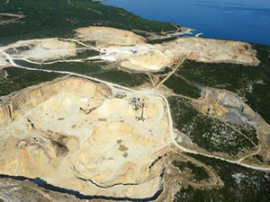 Saroz Körfezi taş ocakları yüzünden çorak araziye döndü