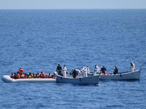 Akdeniz'de 22 tekne ve şişme bottan acil yardım çağrısı geldi!