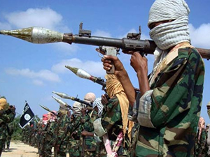 El-Şebab Somali'de iki limanı ele geçirdi