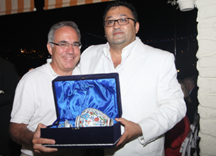 Altın Çıpa için ülkemize gelen dünya denizcileri onuruna Suada’da yemek verildi