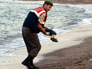 Denizler, 2015'te sığınmacı mezarlığına döndü