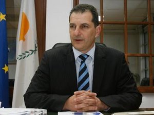 Rum Enerji Bakanı Yorgos Lakkotrypis: "Kıbrıs petrol ve doğalgaz merkezi olabilir"