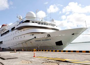 Orient Quenn 2 adlı kruvaziyer 13. kez Alanya’da