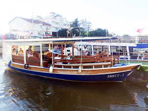 Muğla'da yolcu taşıyan deniz motorları ruhsatlandırıldı