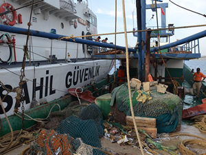 Sahil Güvenlik kaçak avcılara 283 bin lira ceza kesti