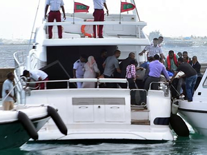 Maldivler'deki tekne patlamasında Devlet Başkanı Yardımcısı gözaltına alındı