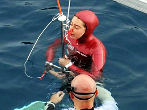 Şahika Ercümen rekor denemesinde ölümden döndü
