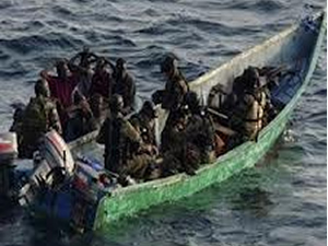 Suudi Arabistan, Yemen'de gemi ve tekneleri vurdu: 100 ölü