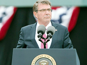 ABD Güney Çin Denizi'ne gemiden sonra Savunma Bakanı'nı da gönderdi