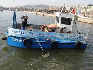 İzmit Körfezi'nde 17 gemiye 822 bin lira idari para cezası uygulandı