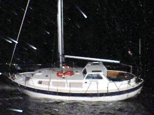 Marmaris'te şiddetli fırtına yatları karaya sürükledi