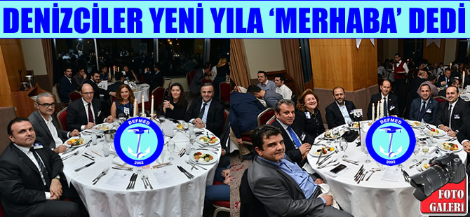 İzmirli denizciler yeni yıla 'Merhaba' dedi