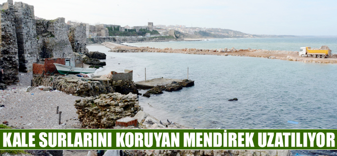 Sinop'ta kale surlarını koruyan mendirek uzatılıyor