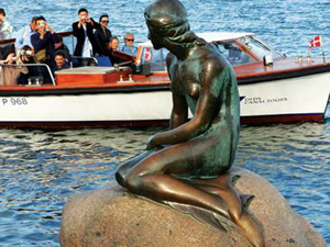 Facebook'tan Danimarka'daki Deniz Kızı heykeline sansür