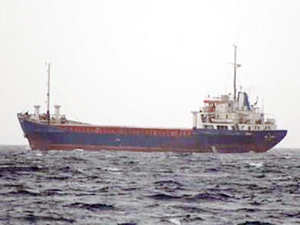 Suriye'den yüklediği 13,6 ton uyuşturucu madde ile yakalanan M/V JOUDI, Marmaris'e getiriliyor