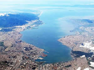 İzmir Körfezi'ne köprü, tüp tünel ve Ay-Yıldız motifli yapay ada...